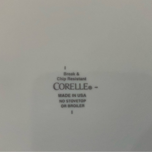 Four Corelle Garden Home Plates - Picture 7 of 9